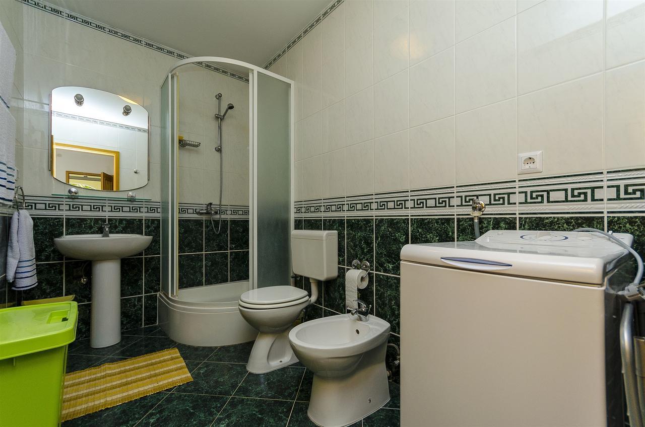 Apartments Krusica Trogir Eksteriør bilde