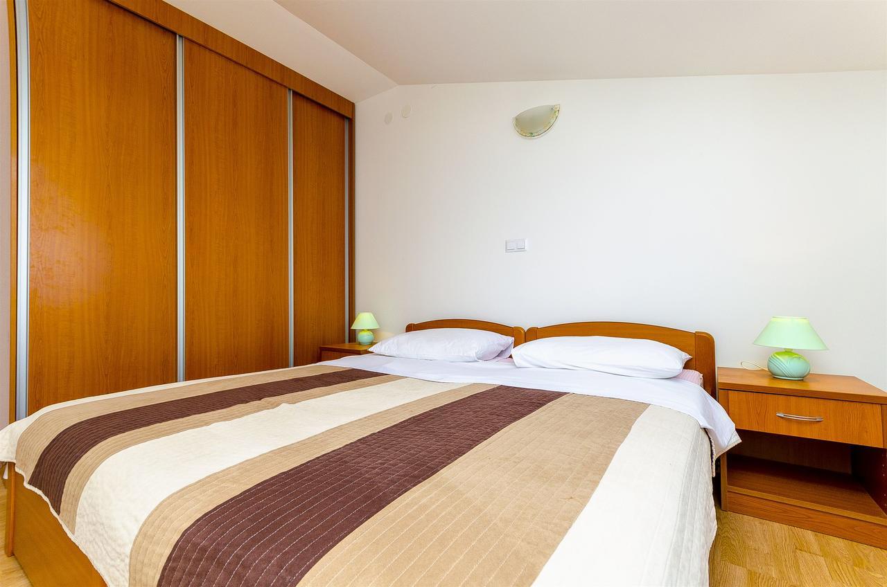 Apartments Krusica Trogir Eksteriør bilde